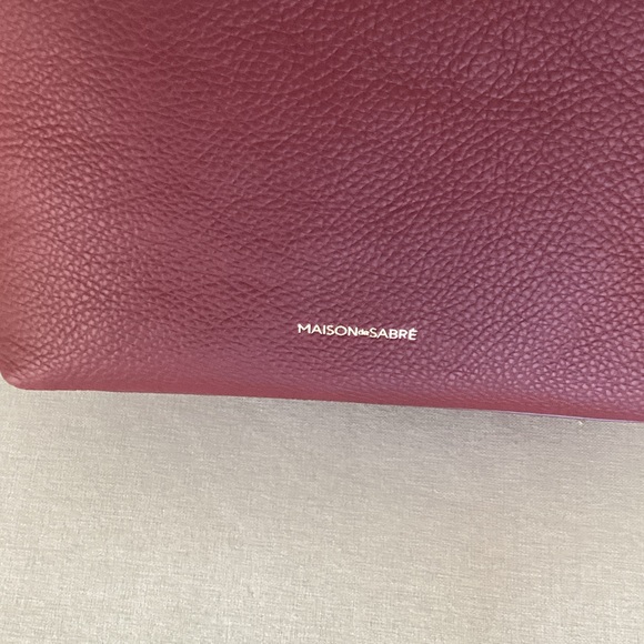 Elegant Burgundy Hobo Bag
Leather - Picture 2 of 10